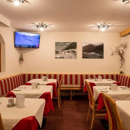 Gidis Hof 3* Ισγκλ
