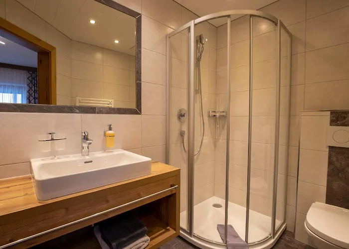 Gidis Hof Guest house 3*